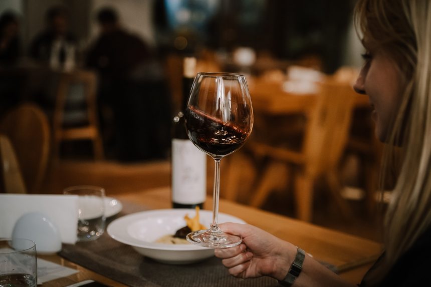 Degustare meniu de iarnă Sardin + vinuri Davino